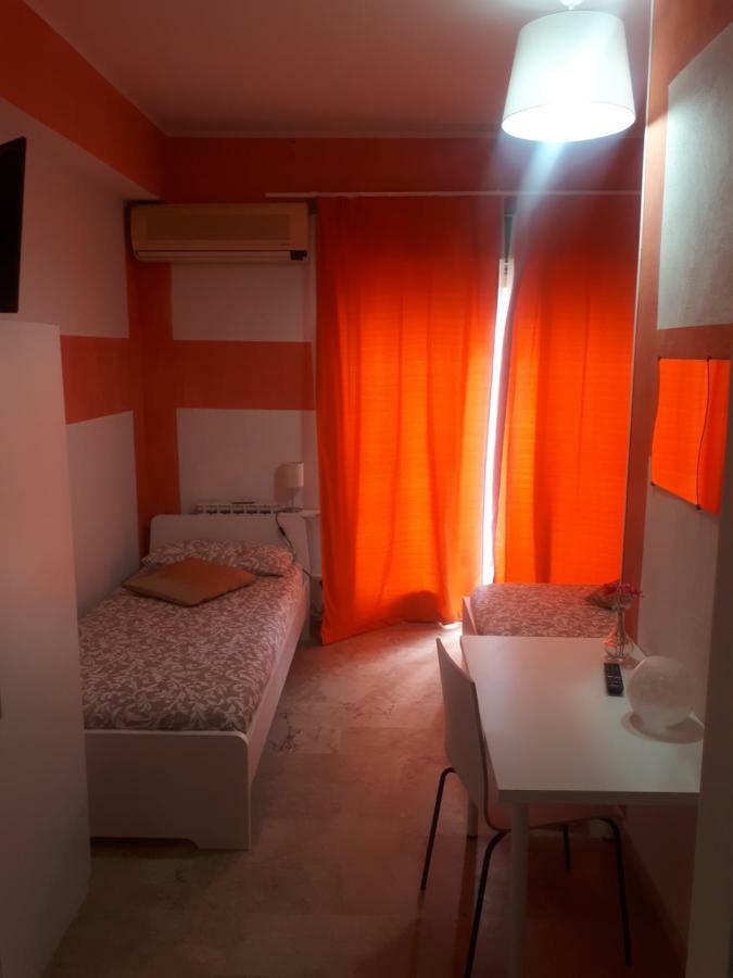 B&B Relax Мессина Экстерьер фото